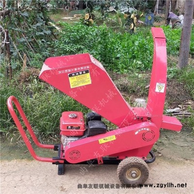 園林樹木碎枝機樹枝樹葉粉碎機汽油碎木機