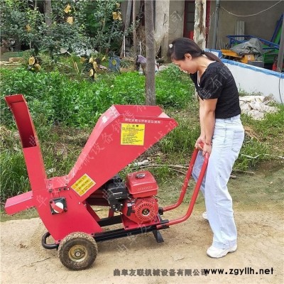 移動式林業·果木樹枝粉碎機 果園綠化碎枝機 柴油式樹枝樹干粉碎機